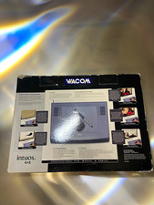 Wacom Intuos3 6x8 Professional Graphics Tablet with Pen Mouse, Boxed picture