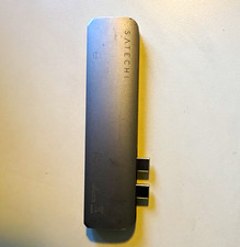 Satechi USB-C Hub Dual USB-C Male to USB-A/USB-C SD/microSD Gray picture