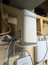 Secure Wall Mount Bracket Holder for Arris/Technicolor Comcast XB8 Xfinity Modem picture