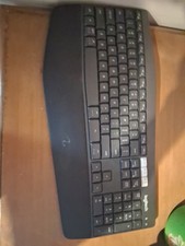 Logitech K850 Ergonomic Wireless Bluetooth Keyboard Tested | No Dongle Receiver picture
