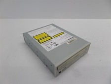 Vintage Yamaha CDRW CRW2100S SCSI CD-Rewritable Drive picture