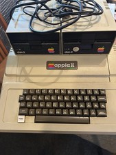 Apple Apple II Home Computer w/ Dual Disk II Drives & Disks picture