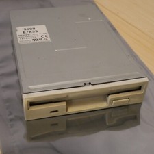 Sony MPF920-F Internal Desktop 3.5 inch Floppy Disk Drive 1.44MB - Tested 24 picture