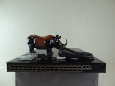 JL166A HP Altoline 6940 32QSFP+ x86 ONIE AC Back-to-Front Switch JL166-61001 picture