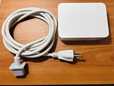 Authentic Apple DVI Cinema Display 65W Power Supply Adapter A1096 w/P.Cord picture
