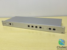 Uniquiti Networks UniFi Security Gateway Pro USG-PRO-4 4-PORT Ethernet Netwoking picture