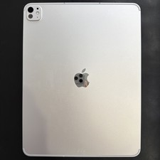 iPad Pro 13 M5 - 1TB - Silver - Nano Texture - Cellular (Verizon) - Mint Cond. picture