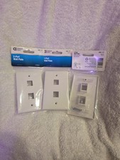 Commercial Electric 2-Port Wall Plate, 595 177, White, NEW, LOT OF 3 picture