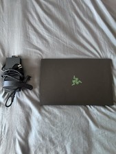 Razer Blade 15 Advanced 2019 RTX 2080 Max-Q 240Hz 16GB RAM 512GB SSD picture