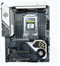 TRX40 ASRock TRX40 TAICHI sTRX4 AMD SATA 6Gb/sASRock DDR4 ATX AMD Motherboard picture