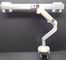 Humanscale M8 Dual Monitor 27