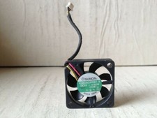 1pcs SUNON KDE0503PEB1-8 3cm 3007x30x30x7mm DC 5V 0,65 W picture