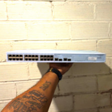 3Com SuperStack 3 3C17204 24-Port 10/100 Fast Ethernet Unmanaged 1U Switch picture