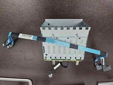 826691-B21 HPE DL38X Gen10 8SFF Box 1/2 Cage/ Kit  766957-001 sas/sata cable inc picture