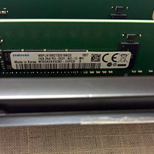 Samsung 2 X 16GB DDR4 PC4-2933Y ECC Registered RDIMM 288-Pin M393A2K43CB2-CVFCO picture