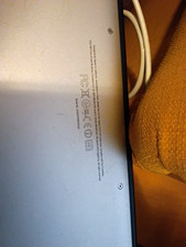 apple laptop picture