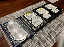 Seagate,Western digital Hard Drives, Bundle picture