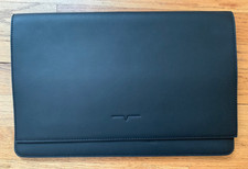New Von Holzhausen MacBook Portfolio 13 in vegan Leather Cover black AS IS picture