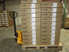 JW759A - HPE Aruba 7240 (RW) Controller - Brand New Sealed picture