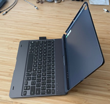 Typecase Touch Keyboard Case KB201-097 iPad Pro 10.5 Air 3 Excellent picture
