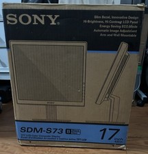 Sony SDM-S73 LCD (Color Computer Display) 17inch LCD Monitor Working - For Parts picture