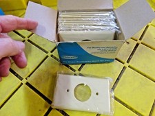 Leviton 86004 10 Pk 1-Gang Single 1.406