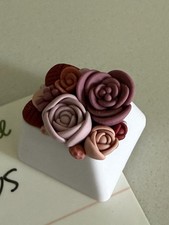 Macher Artisan Keycap Badger Buds Floral Clay Limited Edition #12/12 Auth Card picture