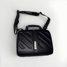 Thule Gauntlet 13