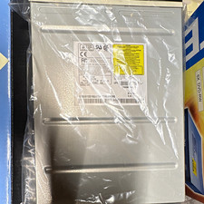 I/O MAGIC 52x24x52 Internal IDE CD-RW Drive 2MB Cache Beige PC 1522452 picture
