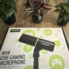 Shure MV6 USB-C Dynamic Cardioid Gaming Microphone Black w/ Stand & Cable picture