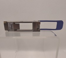 Genuine HPE 720193-B21 QSFP+ to SFP+ Network Adapter 40GE to 10GE 746962-001 picture