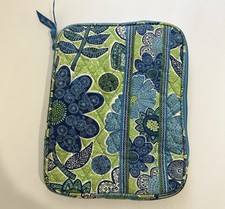 Vera Bradley Soft Zip Up Tablet Ipad Case Padded Quilted Doodle Daisy Retired picture