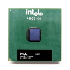 Intel Celeron SL4AB 667MHz/128K/66MHz Socket/Socket 370 CPU Coppermine Processor picture