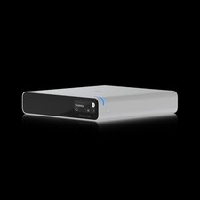 Ubiquiti UniFi Cloud Key+ (CloudKey+) Enterprise Networking Controller 1TB picture