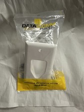 NEW Data Comm Electronics, #45-0001-WH, White, 1-gang Recessed Cable Plate picture