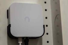 Ubiquiti UniFi Gateway Lite (UXG-Lite) / UniFi Express (UX) Wall Mount picture