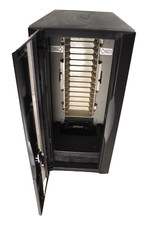 Spectra Logic Model: 2000 P/N: R908761V5-1-W4 Tape Library picture