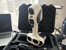 Scantech iReal2E Handheld Color 3D Scanner picture