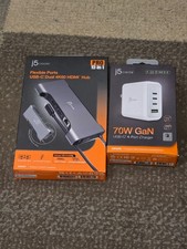 j5 Create 70w GaN  and j5 Create Flexible Dock picture