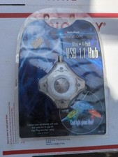 Radio Shack PC  Illuminations USB 1.1 Hub 4-Port Cool Light Glows Blue NOS New  picture