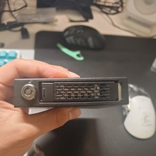Icy Dock MB601VK-1B ToughArmor 2.5