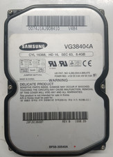 Samsung 8.4gb VG38404A BF41-10302N BF68-30540A Hard Drive HDD 3.5 IDE PATA picture