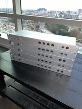 5x Ubiquiti Networks UniFi Security Gateway Pro USG-PRO-4 Lot picture