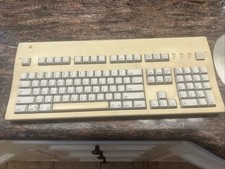 Vintage Apple Extended Keyboard Keyboard picture