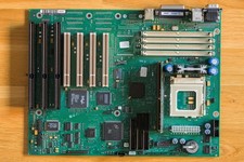 Siemens Nixdorf S26361-D969-C11 ATX Socket 7 Motherboard Intel 430HX - Working picture