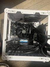 Custom/Whitebox Custom Built Gaming Tower Desktop PC White, Dedicated Graphics picture