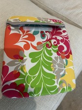 Thirty One 31 - Tote-A-Tablet Ipad Kindle Nook Case - Party Punch - NEW RETIRED picture