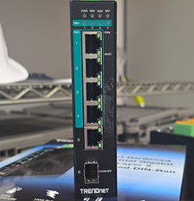 TRENDnet TI-PG541i Industrial 5-Port Gigabit PoE+ DIN-Rail Unmanaged SFP picture
