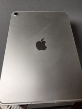 Apple iPad A16 128GB Silver Wi‑Fi+Cellular (Battery health 100%, cycle count 5) picture