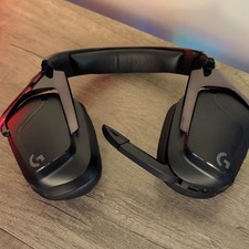 Logitech G935 Wireless 2.4GHz Over-Ear Gaming Headset Boom Mic Black USB picture